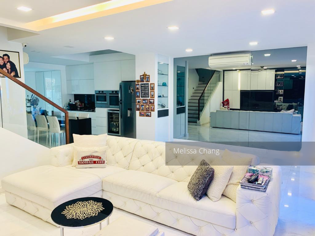 Mandarin Park (D21), Terrace #244587961